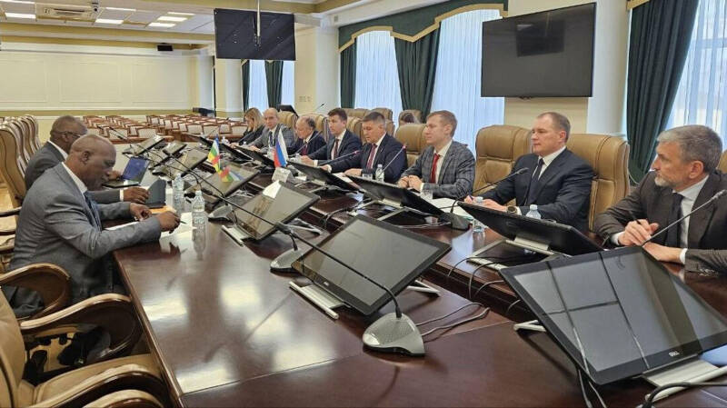 ЦАР заинтересована в диалоге с Россией в топливной сфере, заявил посол