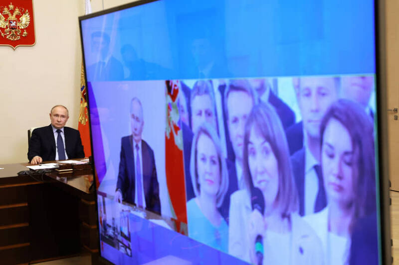 Путин: рост ВВП в первом полугодии 2024 года составит около 5%