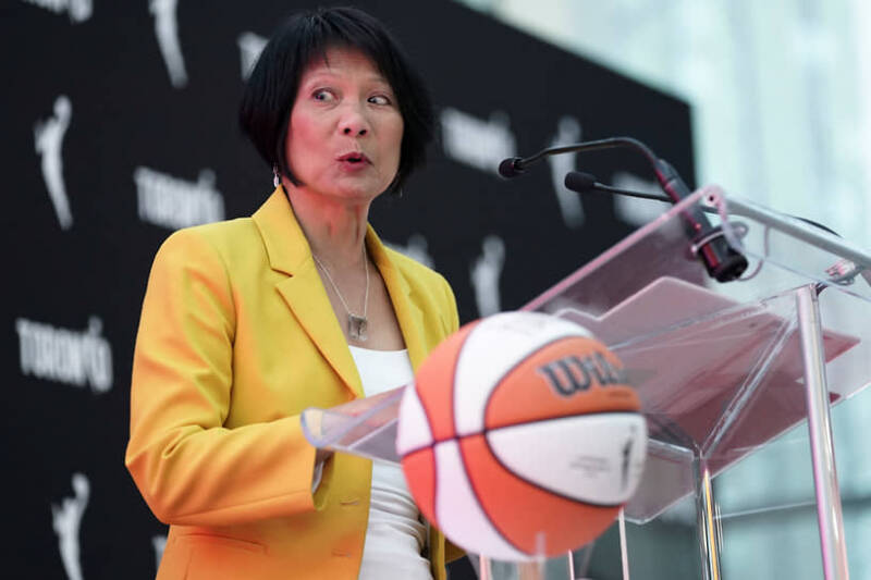 Россия закрыла въезд в страну 99 гражданам Канады в ответ на санкции