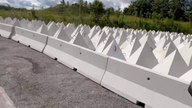 В Латвии начали строить новую линию обороны против России