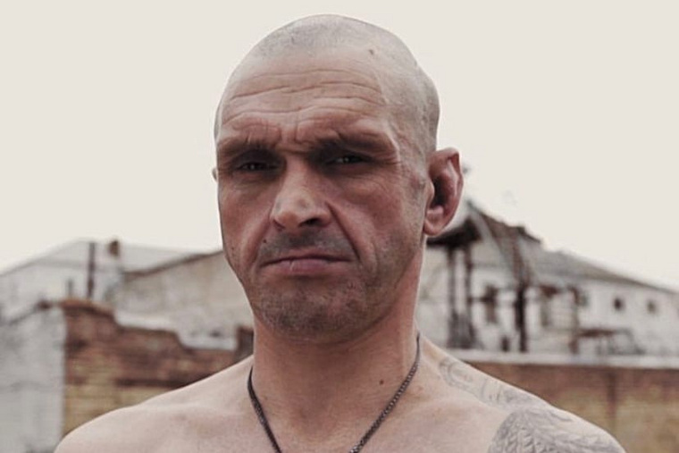 Смерть в прямом эфире, поцелуи с мамой: что такое треш-стримы, которые запретили в РФ