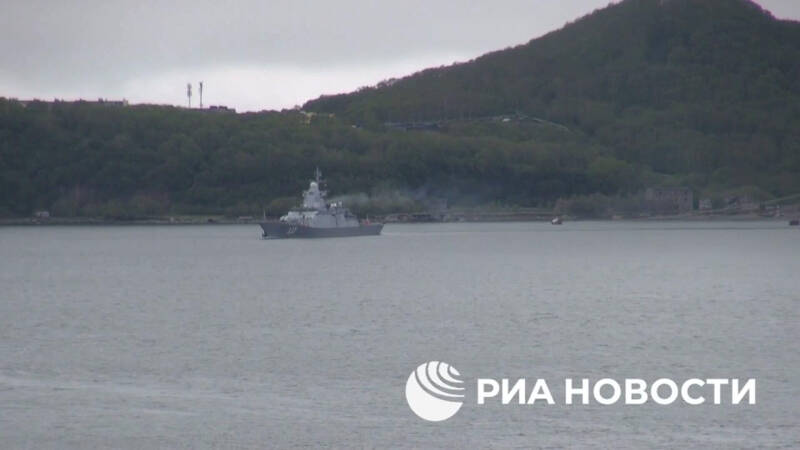 Корветы ТОФ уничтожили субмарину "противника" в Восточно-Китайском море