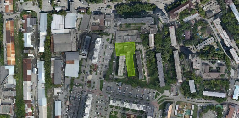 В центре Челябинска распродают остатки танкового училища &mdash; наследство Сердюкова. Фото