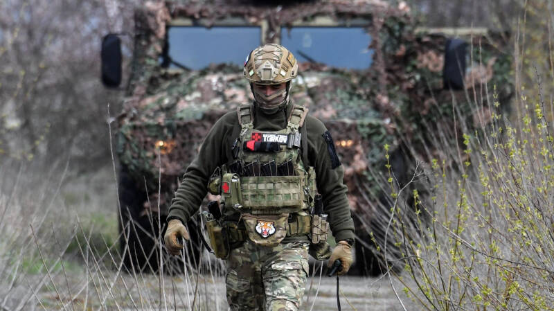 Из Бурятии в зону СВО отправили тепловизионные и оптические прицелы