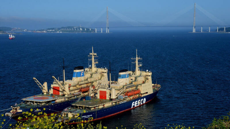 Россия и Индия ведут диалог об освоении транзитного потенциала Севморпути