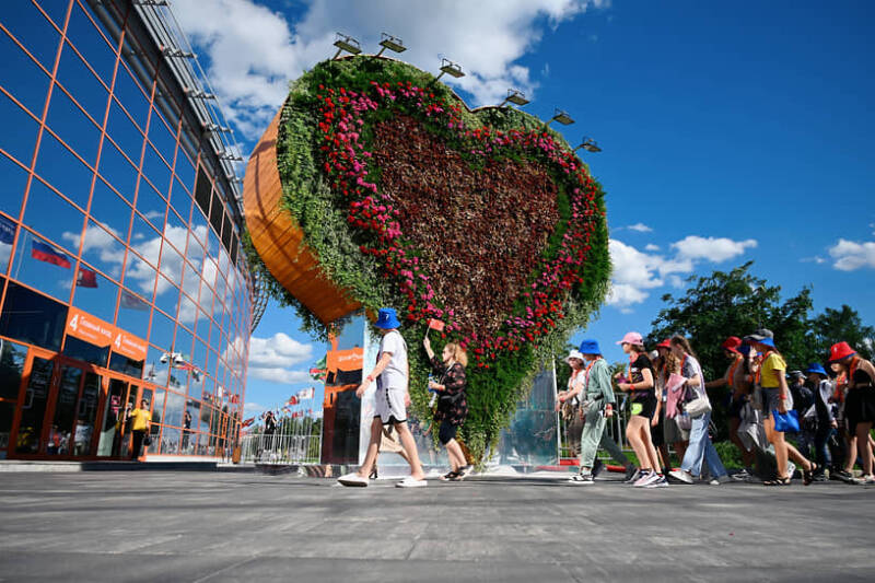 «Теперь вся Россия ваш друг»