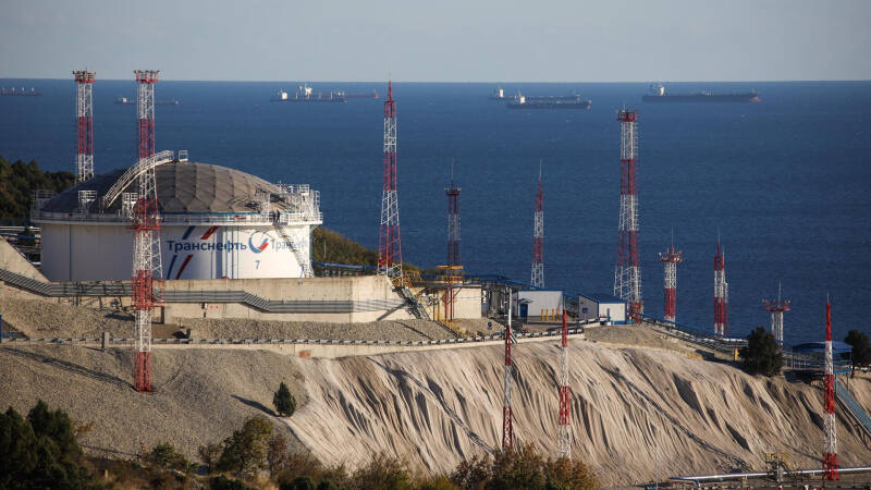 Запрет на экспорт российского бензина за рубеж возобновлен