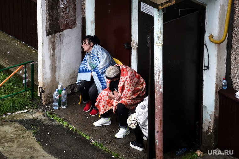 Во второй день под завалами в Нижнем Тагиле не нашли живых людей: фоторепортаж