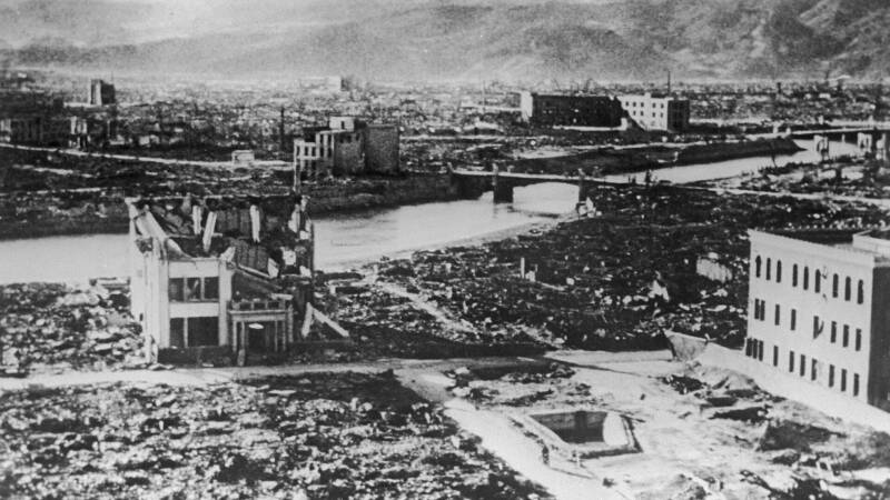 В Японии призвали Кисиду добиться от США извинений за атомную бомбардировку