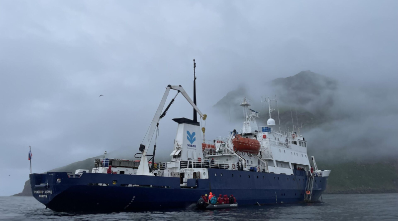 Чудеса на краю света. Зачем туристы едут на Курилы