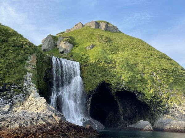 Чудеса на краю света. Зачем туристы едут на Курилы