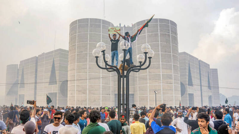 В Бангладеш закроют уголовные дела за протесты