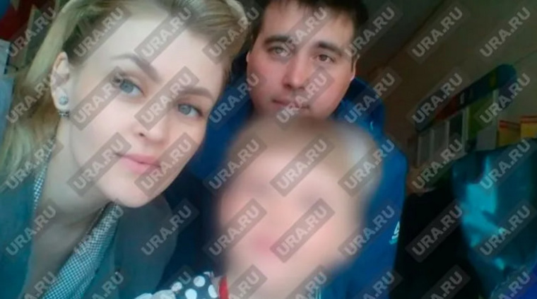 Дочек свердловчанки, зарезанной бойцом СВО, забрала на воспитание бабушка