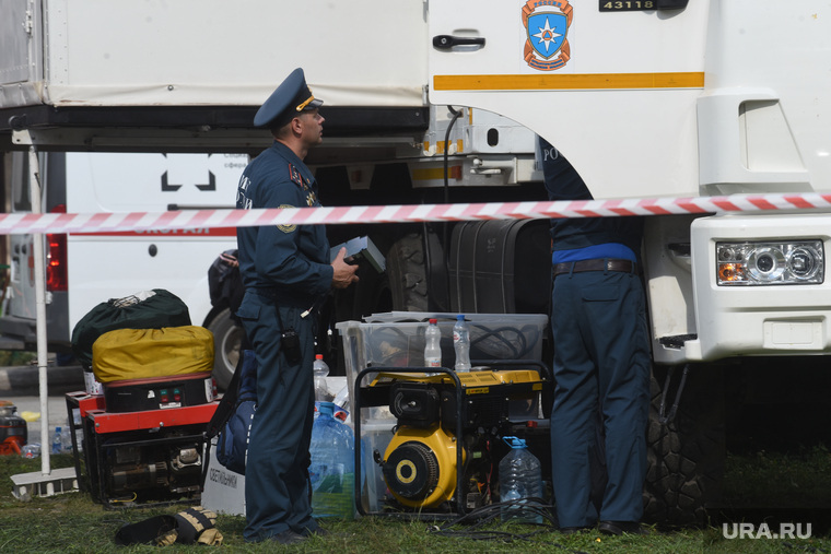 Во второй день под завалами в Нижнем Тагиле не нашли живых людей: фоторепортаж