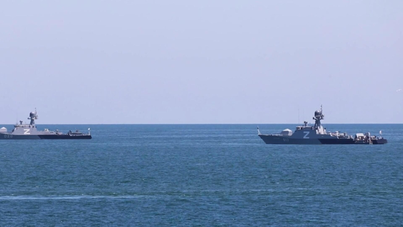 Ракетчики ЮВО и ЦВО отработали снаряжение ракет