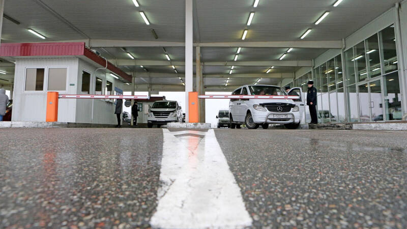 Польская таможня замедлила оформление машин на границе с Калининградом