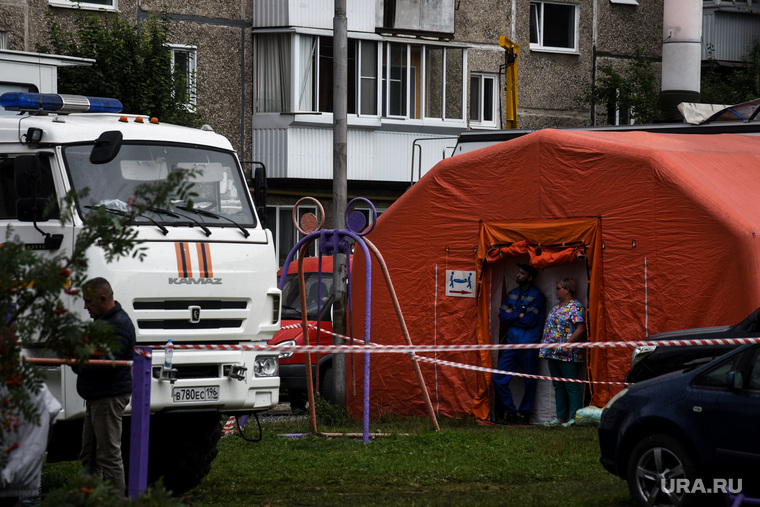 Во второй день под завалами в Нижнем Тагиле не нашли живых людей: фоторепортаж